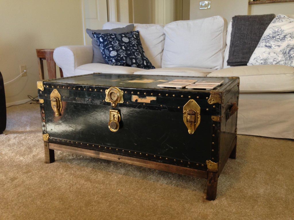 Vintage Trunk Coffee Table | Coffee Table Design Ideas